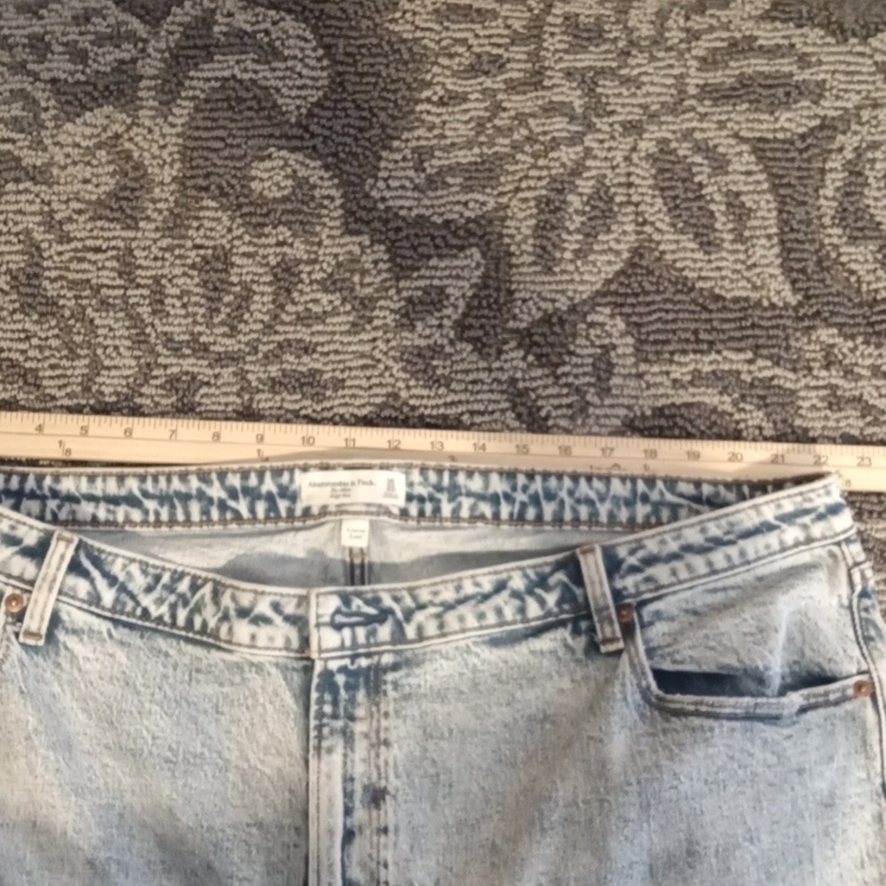 Abercrombie & Fitch The Mom High Rise Curve Love Womens Jeabs Size 22 - Picture 7 of 8